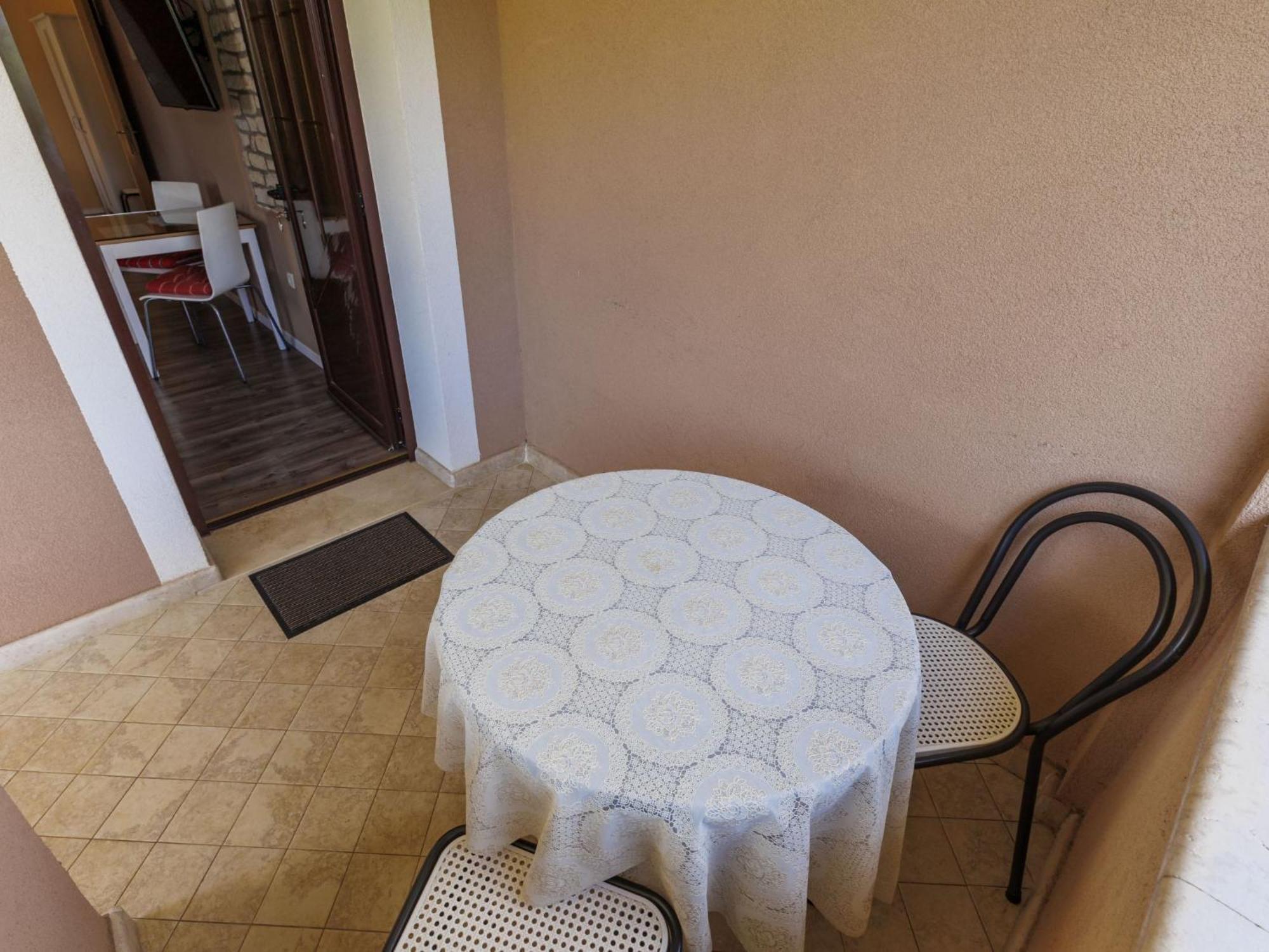 Pino By Interhome *
